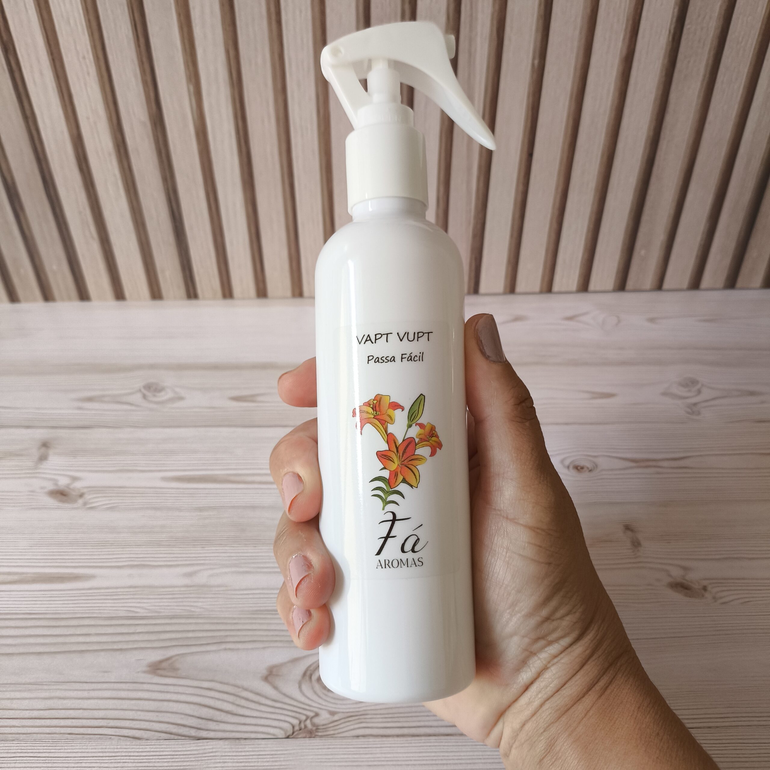 Passa Fácil - Encanto (Spray Desamassador de Roupas. 240 ml) - Imagem 4